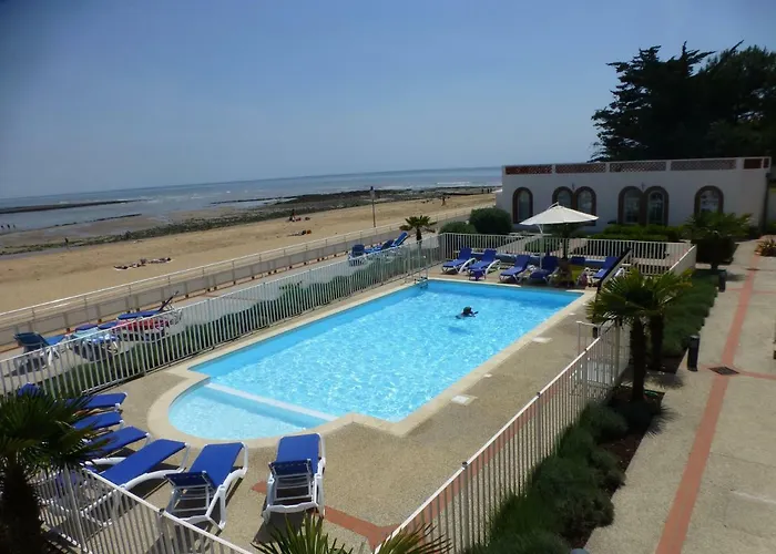 Appartement 43 M2 Front De Mer 3 Cles Vacances